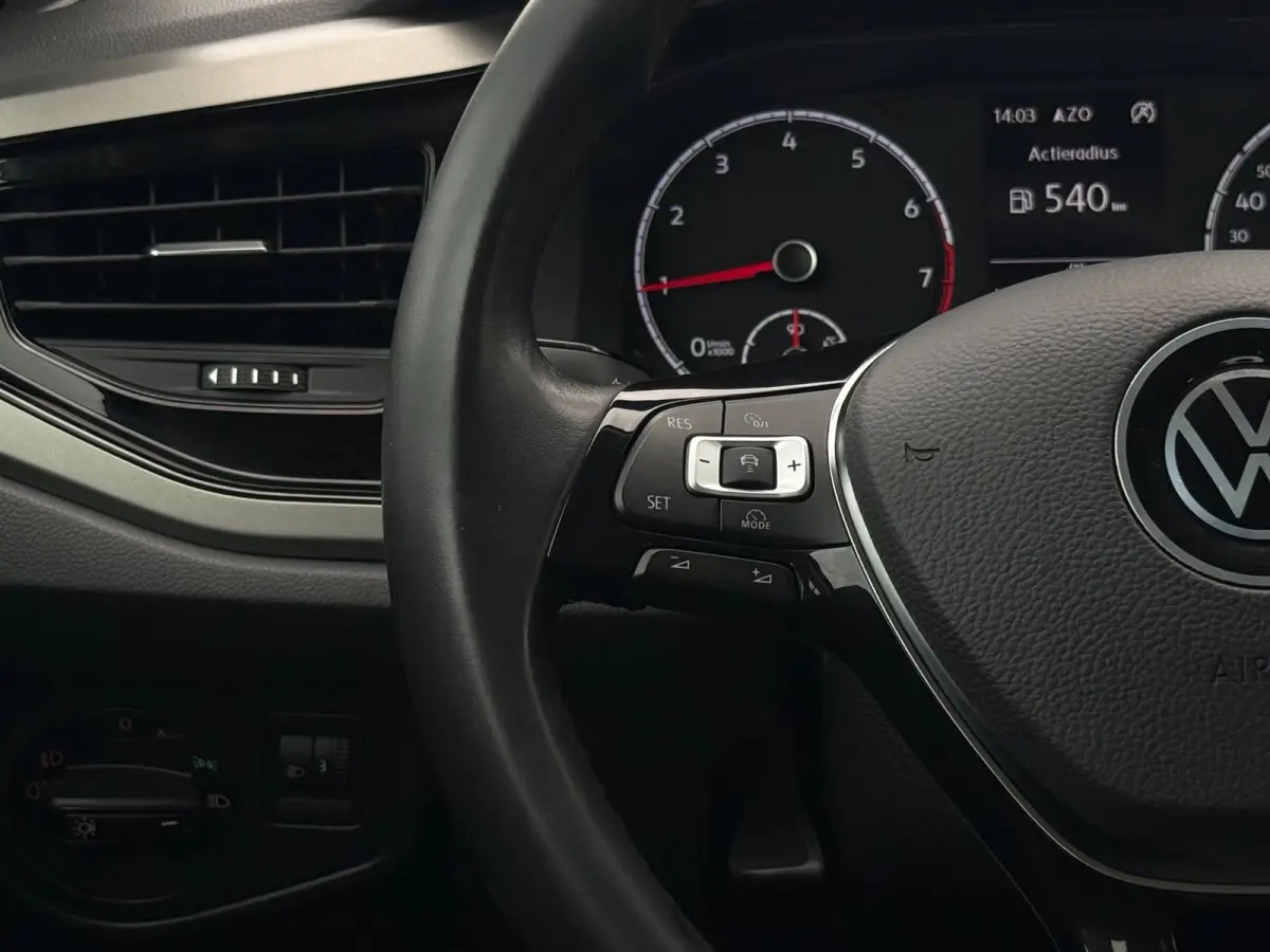 1.0 TSI Comfortline | Carplay | PDC | Trekhaak| NAVI | Bluetooth |