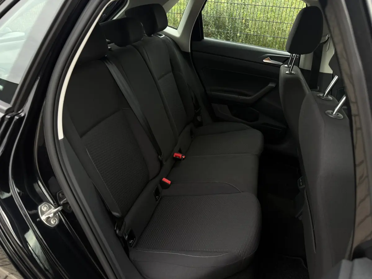 1.0 TSI Comfortline | Carplay | PDC | Trekhaak| NAVI | Bluetooth |