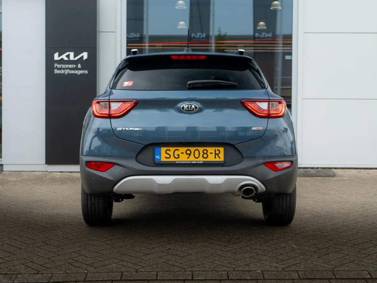 1.0 T-GDi DynamicLine | 120 PK| Climate control | Navigatie | PDC achter |