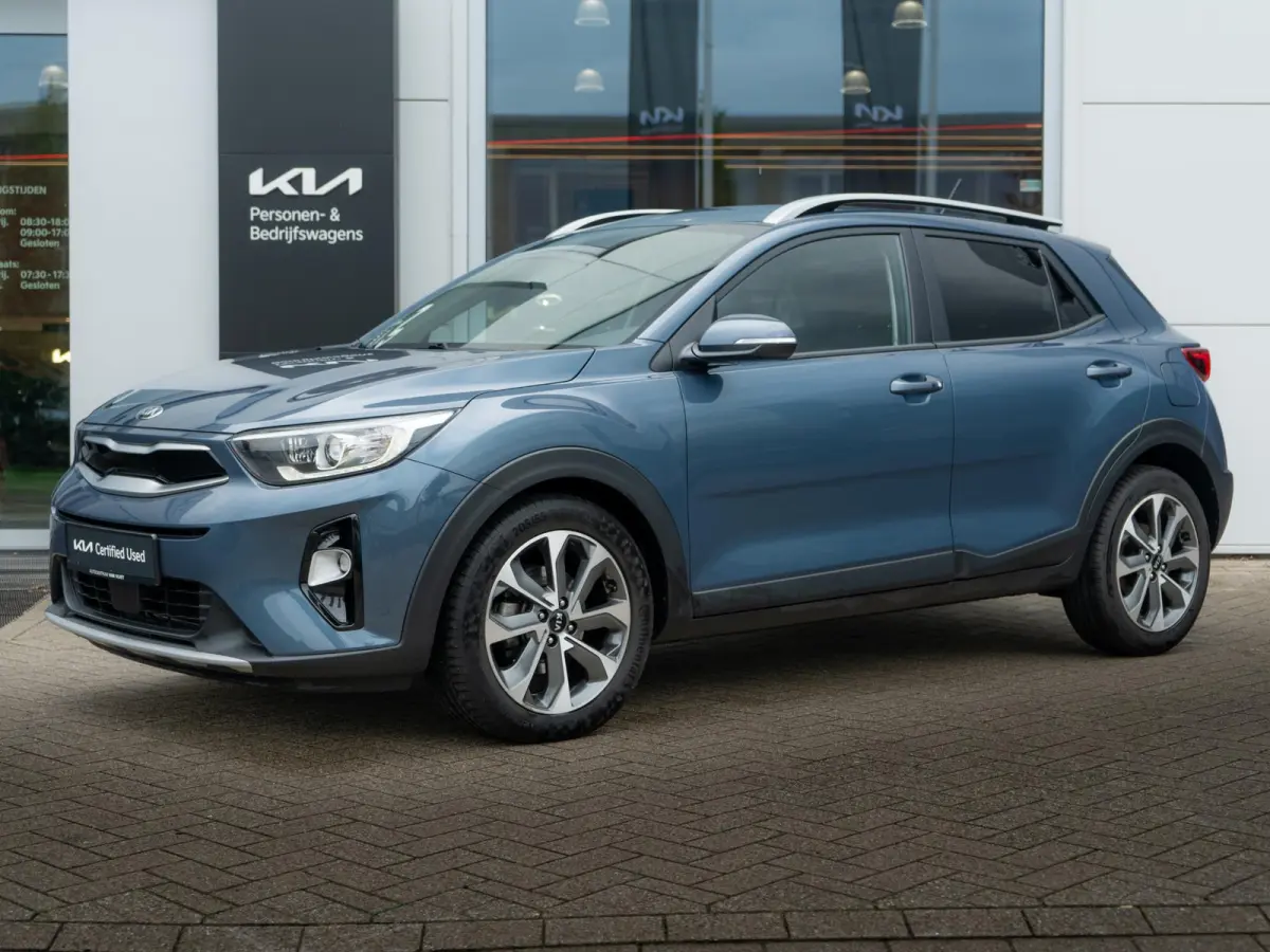 1.0 T-GDi DynamicLine | 120 PK| Climate control | Navigatie | PDC achter |
