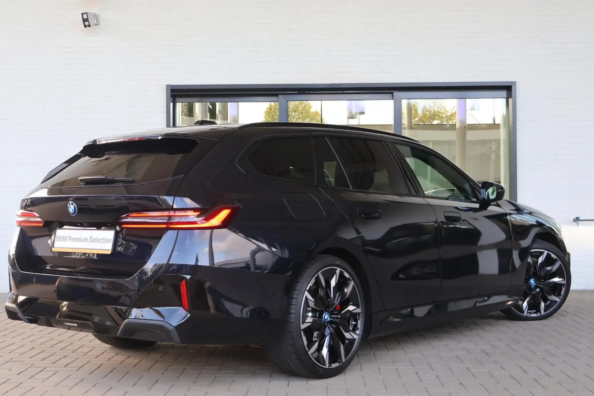 530e xDrive | SOH 100% | M Sport Pro | Driving Assistant Professional | Panoramadak | Trekhaak