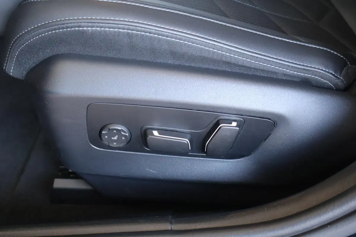 530e xDrive | SOH 100% | M Sport Pro | Driving Assistant Professional | Panoramadak | Trekhaak