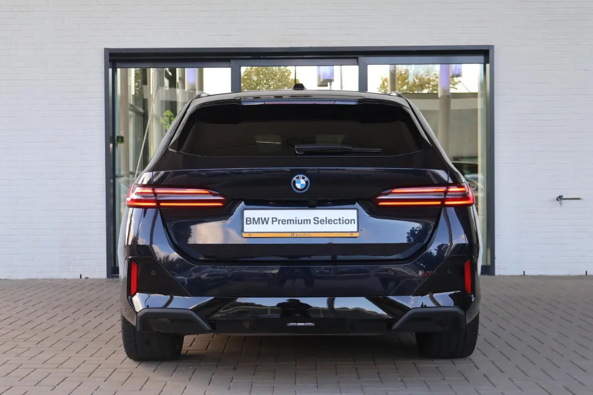 530e xDrive | SOH 100% | M Sport Pro | Driving Assistant Professional | Panoramadak | Trekhaak