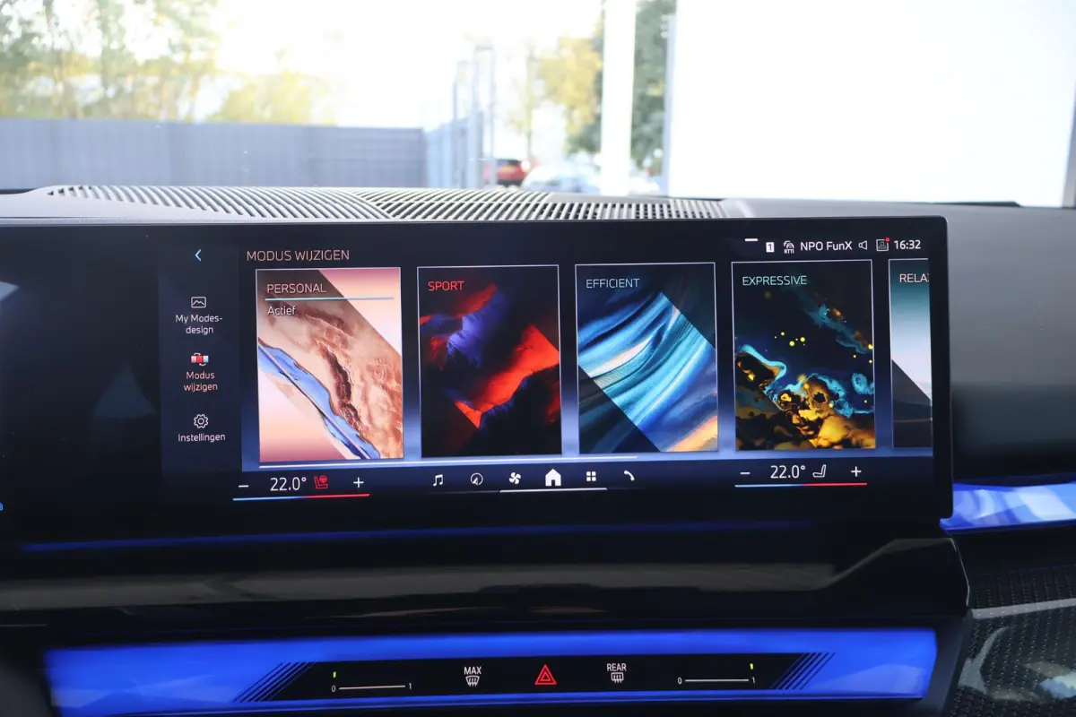 530e xDrive | SOH 100% | M Sport Pro | Driving Assistant Professional | Panoramadak | Trekhaak