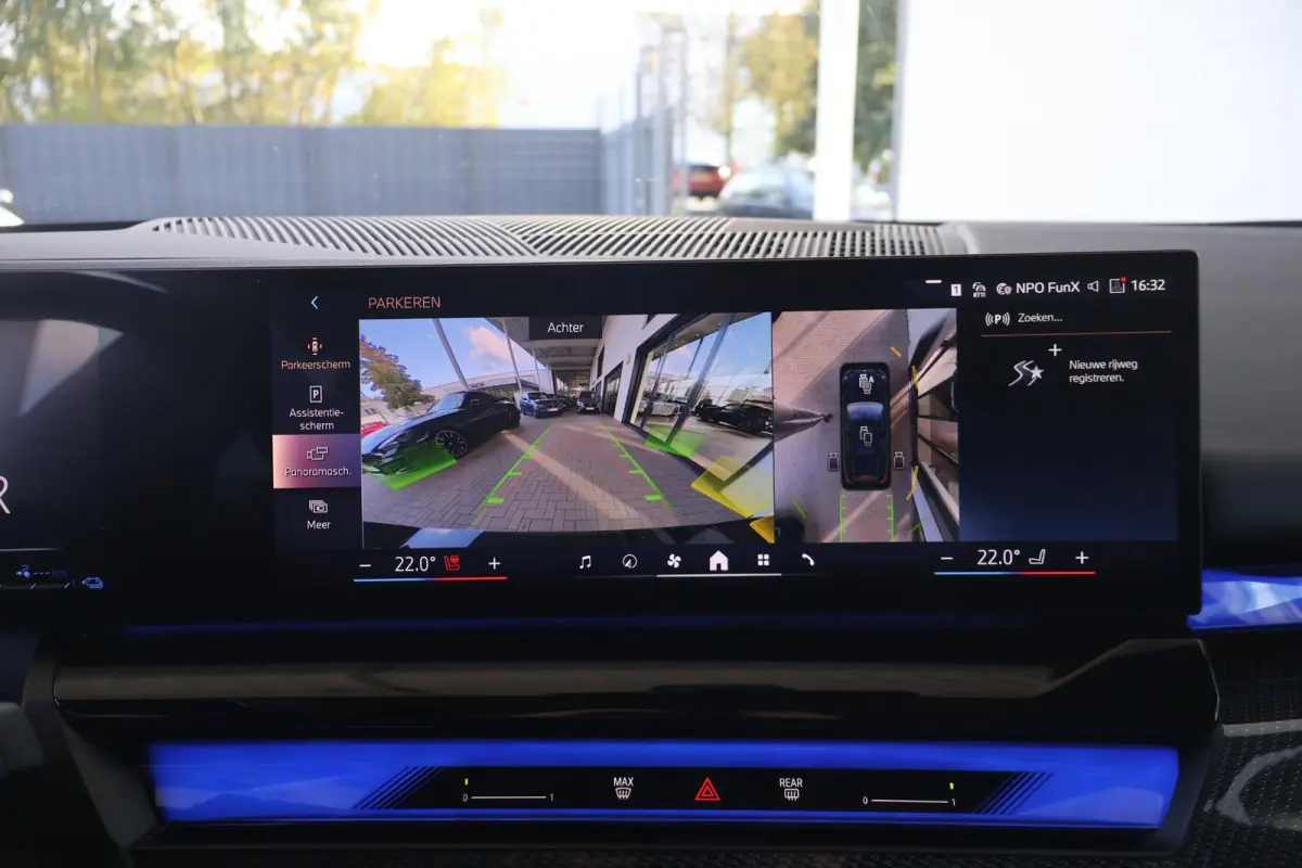 530e xDrive | SOH 100% | M Sport Pro | Driving Assistant Professional | Panoramadak | Trekhaak