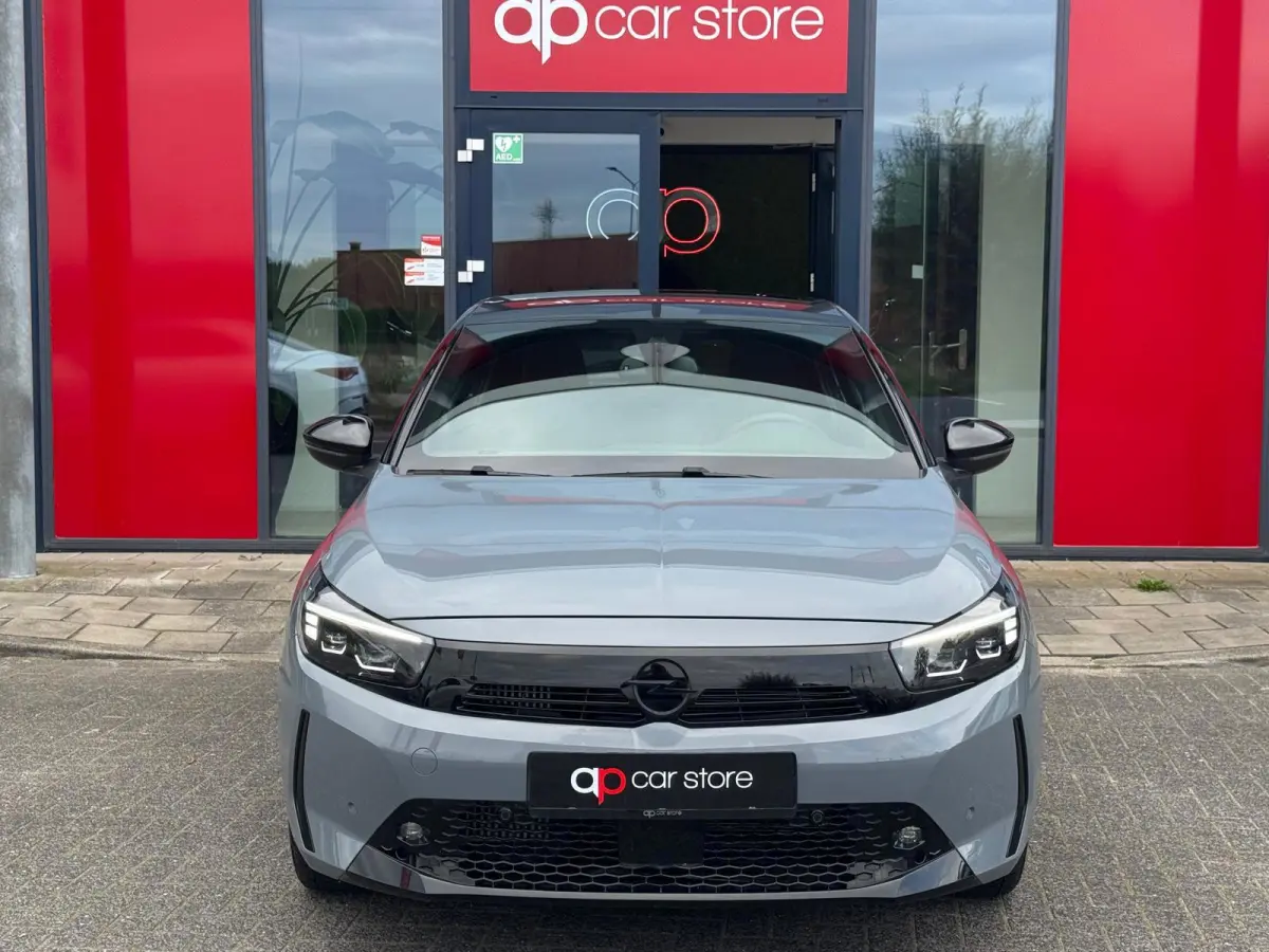 1.2 GS Line | LED | Camera | Parksens | Stoelverwarming | Carplay | Leder | Two Tone | BTW |