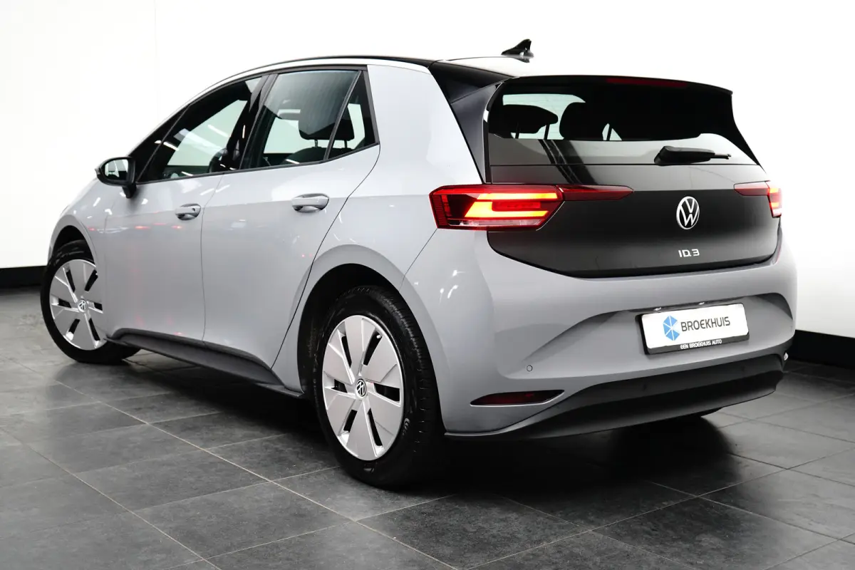 Pro 204PK 58 kWh | INTERIEUR VOORVERWARMING | APP. CONNECT | LED | CCS