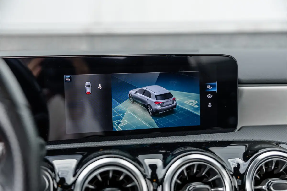 250 e AMG Line Pano / Sfeerverlichting / Carplay / Night Pakket / 18inch /