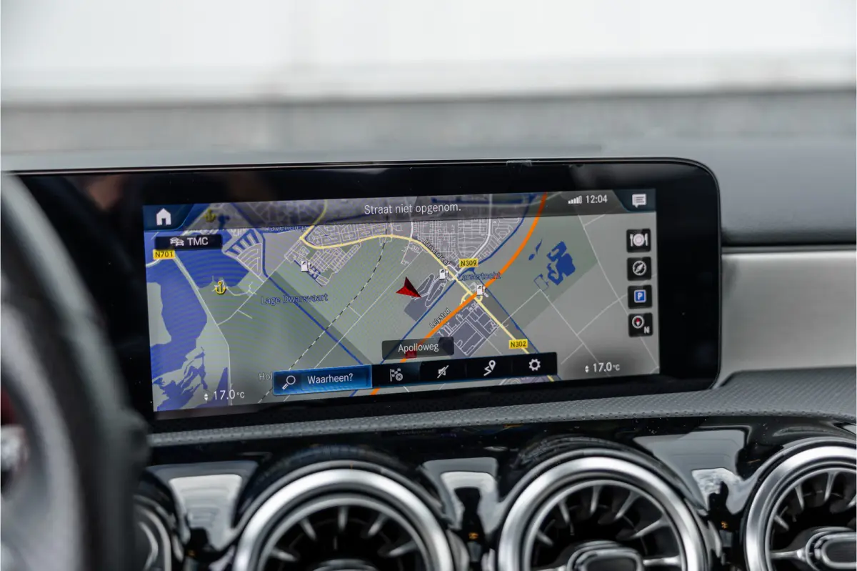 250 e AMG Line Pano / Sfeerverlichting / Carplay / Night Pakket / 18inch /