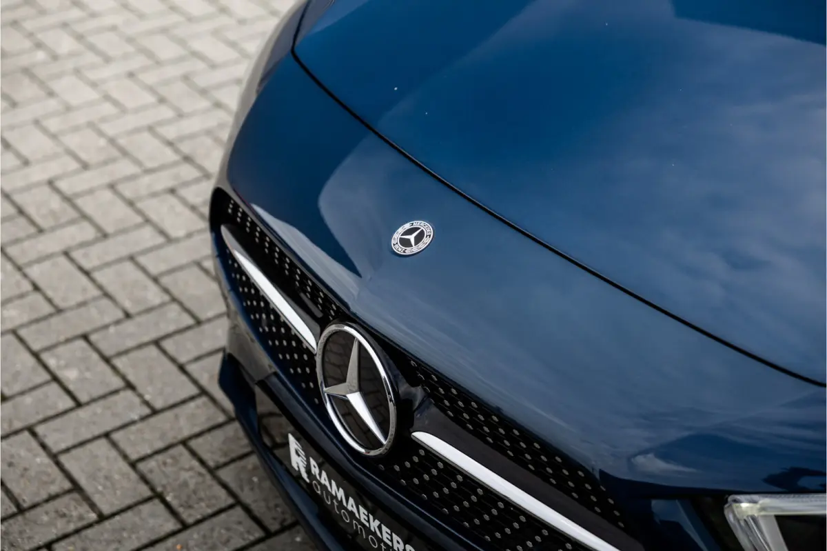 250 e AMG Line Pano / Sfeerverlichting / Carplay / Night Pakket / 18inch /