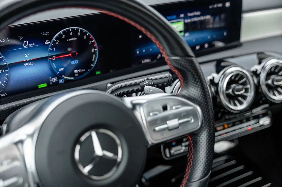 250 e AMG Line Pano / Sfeerverlichting / Carplay / Night Pakket / 18inch /