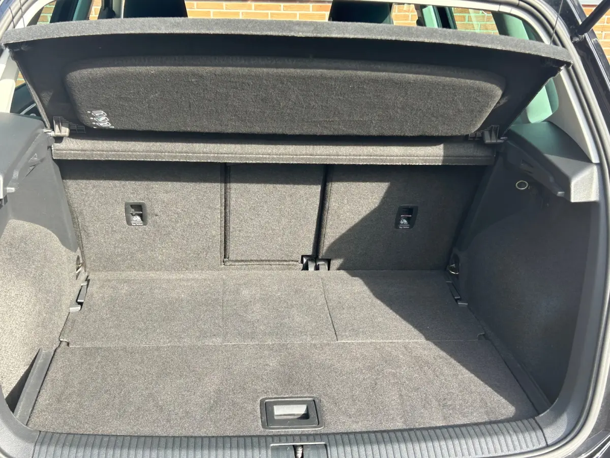 1.2 TSI Sound DSG Pdc/Ecc/Lmv/Pr-Glass