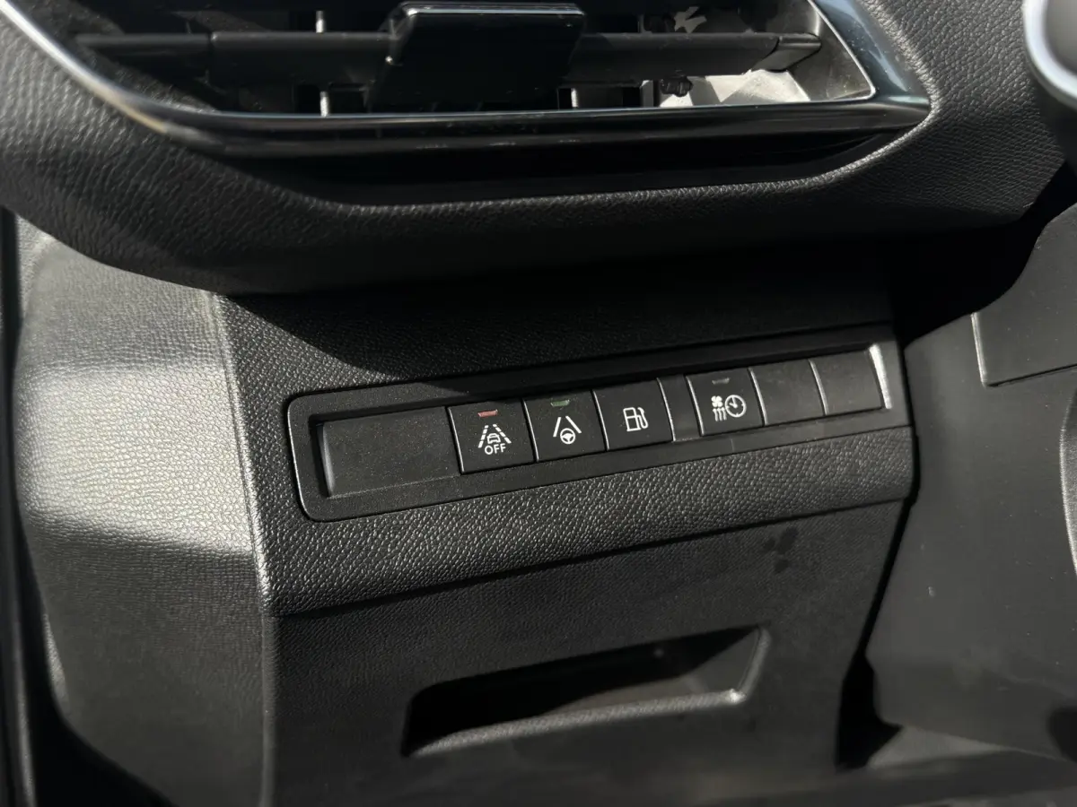 1.6 HYbrid 225 GT | Adaptieve Cruise Control | Camera | Keyless entry | Apple Carplay/Android Auto