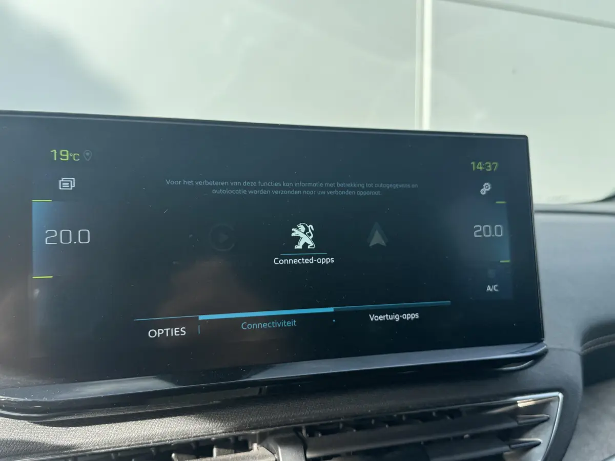 1.6 HYbrid 225 GT | Adaptieve Cruise Control | Camera | Keyless entry | Apple Carplay/Android Auto