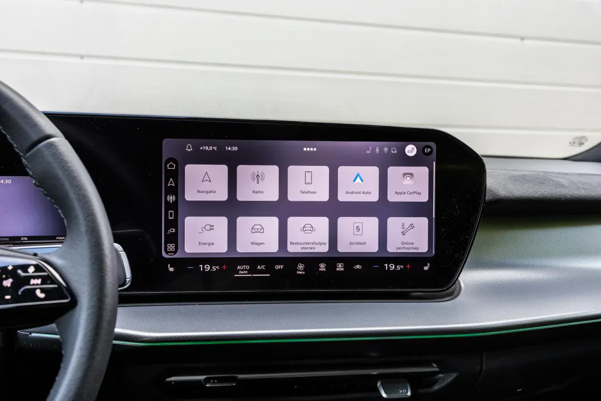 1.5 e-hybrid 272pk S edition | Tech Pro | Dubbele Uitlaat | Head-up | Sonos