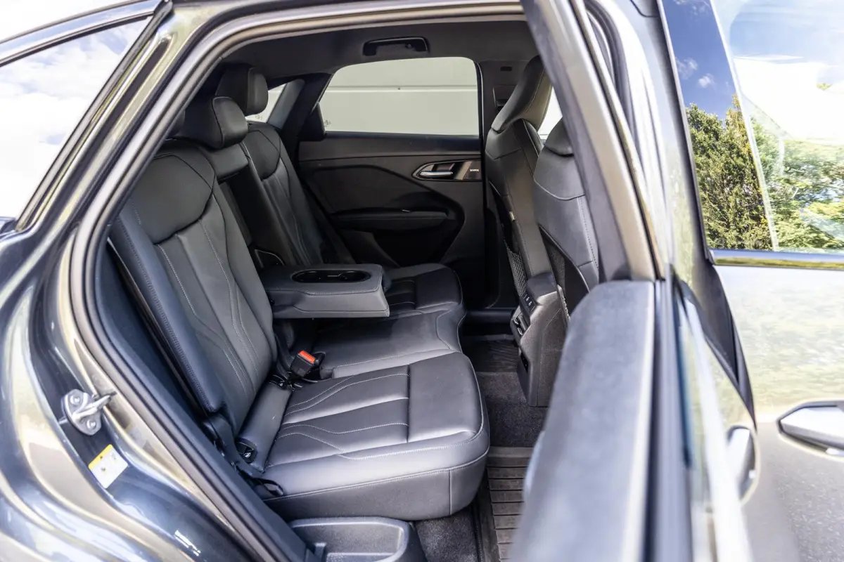 1.5 e-hybrid 272pk S edition | Tech Pro | Dubbele Uitlaat | Head-up | Sonos