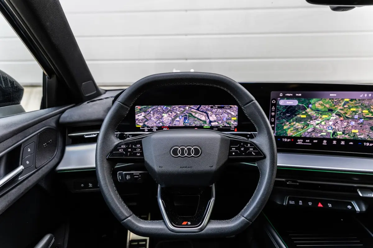 1.5 e-hybrid 272pk S edition | Tech Pro | Dubbele Uitlaat | Head-up | Sonos
