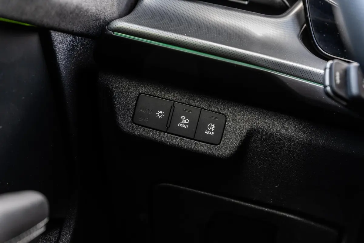 1.5 e-hybrid 272pk S edition | Tech Pro | Dubbele Uitlaat | Head-up | Sonos