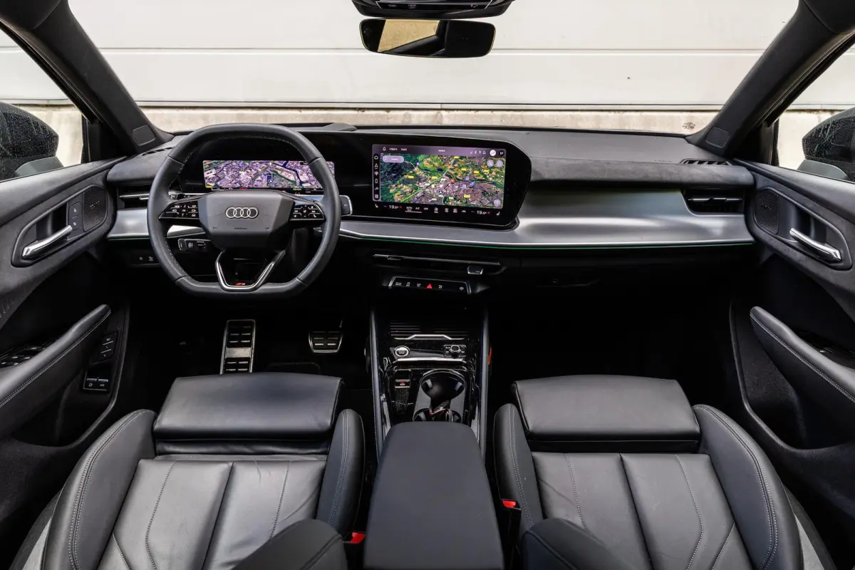 1.5 e-hybrid 272pk S edition | Tech Pro | Dubbele Uitlaat | Head-up | Sonos