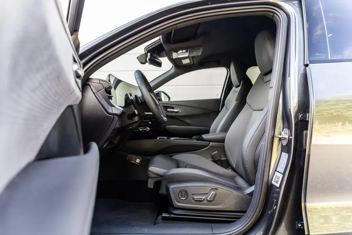 1.5 e-hybrid 272pk S edition | Tech Pro | Dubbele Uitlaat | Head-up | Sonos