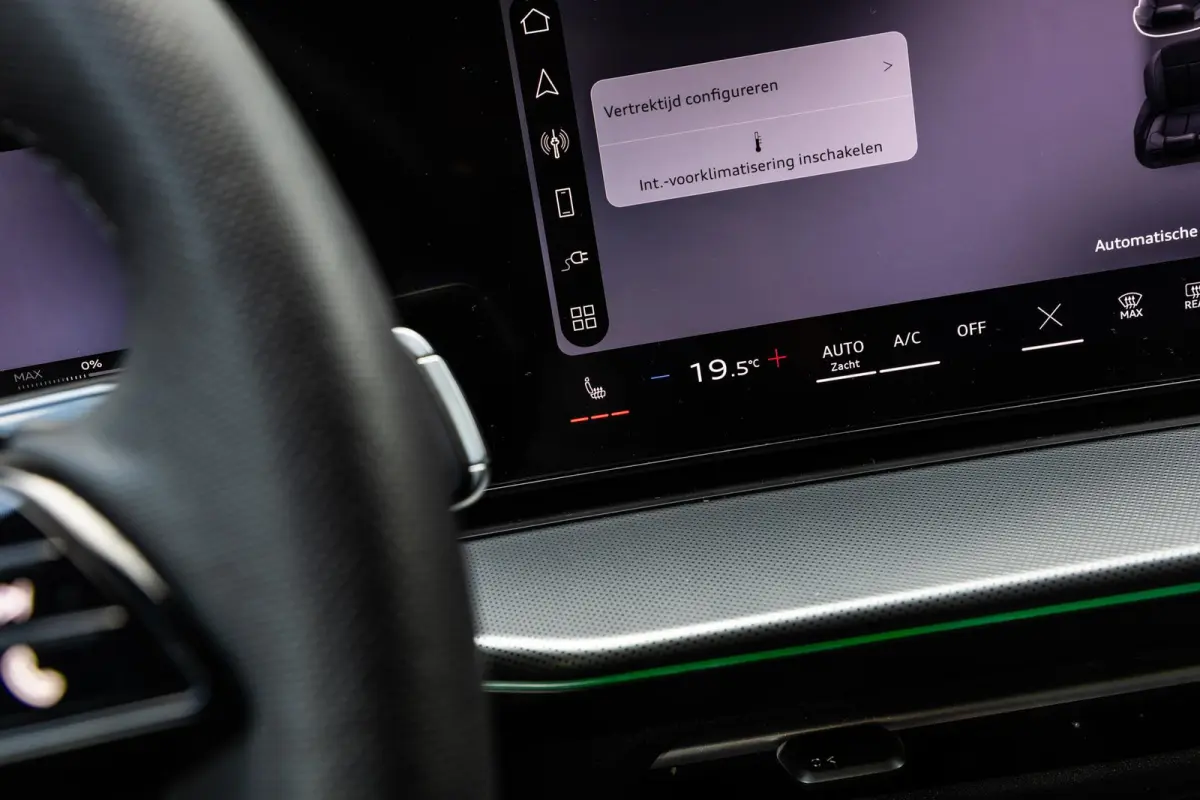1.5 e-hybrid 272pk S edition | Tech Pro | Dubbele Uitlaat | Head-up | Sonos