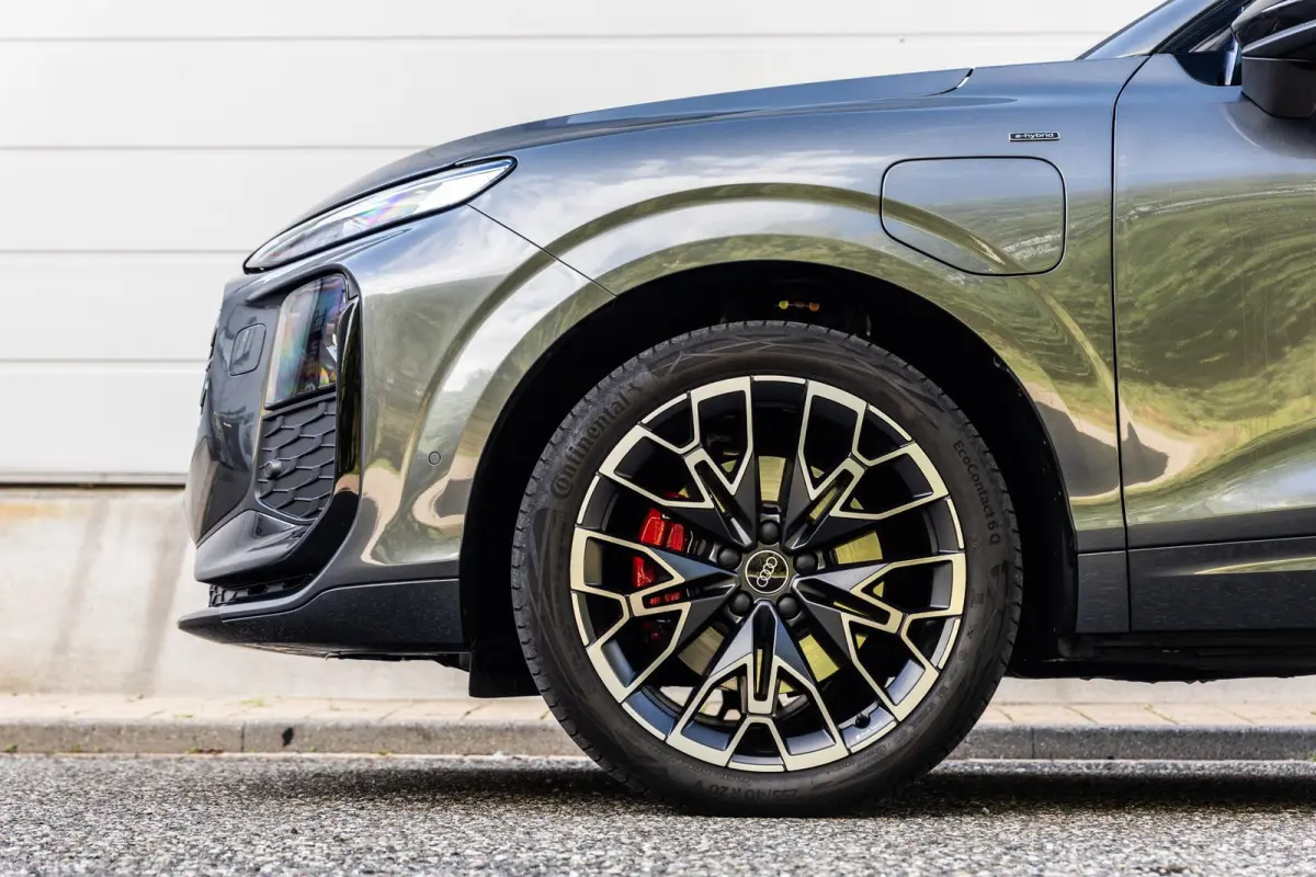 1.5 e-hybrid 272pk S edition | Tech Pro | Dubbele Uitlaat | Head-up | Sonos