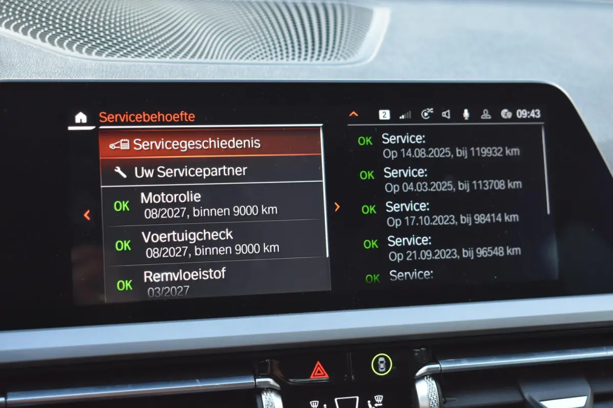 320i Executive Edition | Comfort stoelen | Carplay |