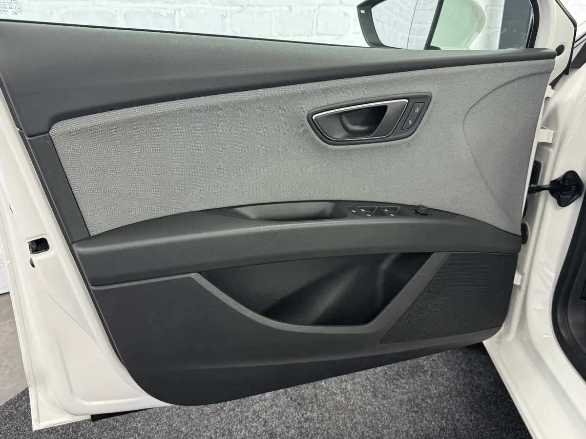 1.4 TSI X-PERIENCE Stoelverwarming CruiseControl Navigatie