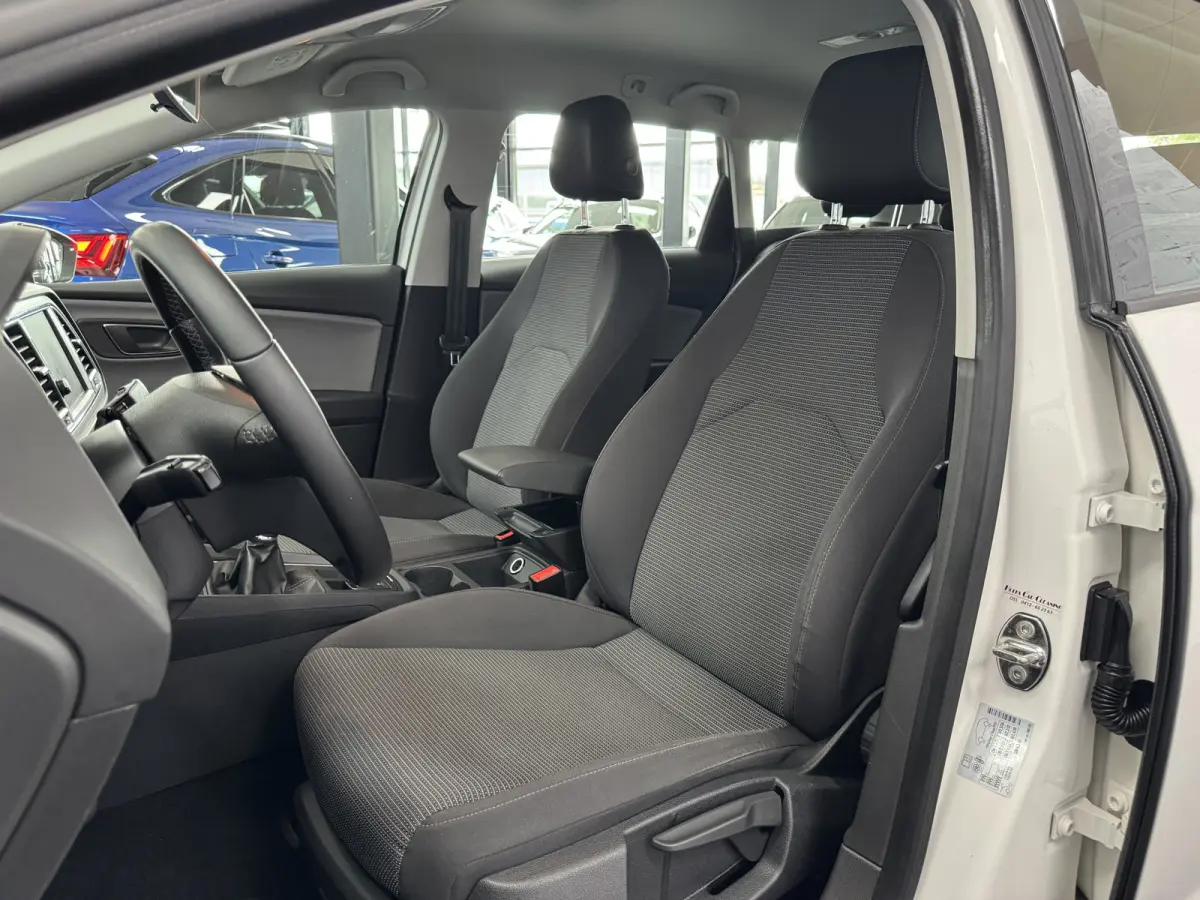 1.4 TSI X-PERIENCE Stoelverwarming CruiseControl Navigatie