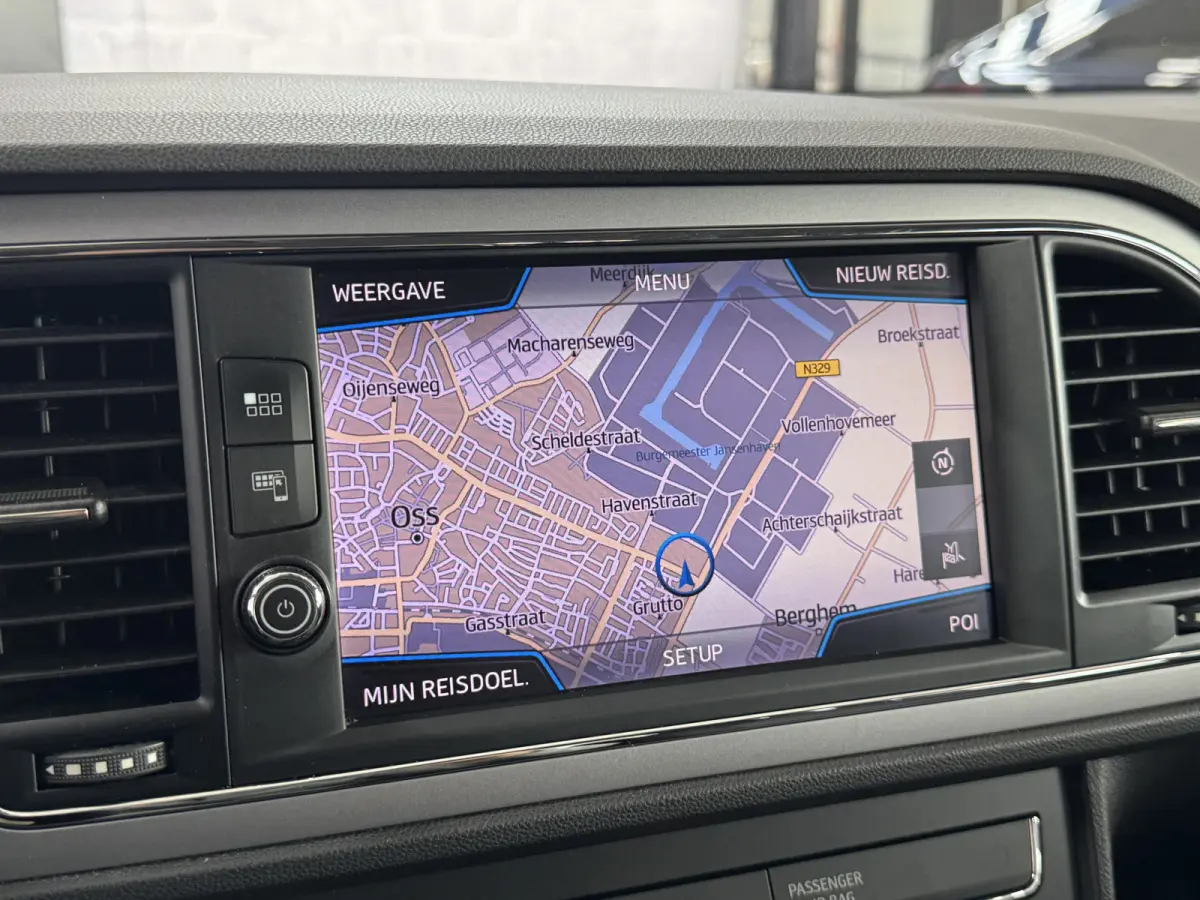 1.4 TSI X-PERIENCE Stoelverwarming CruiseControl Navigatie