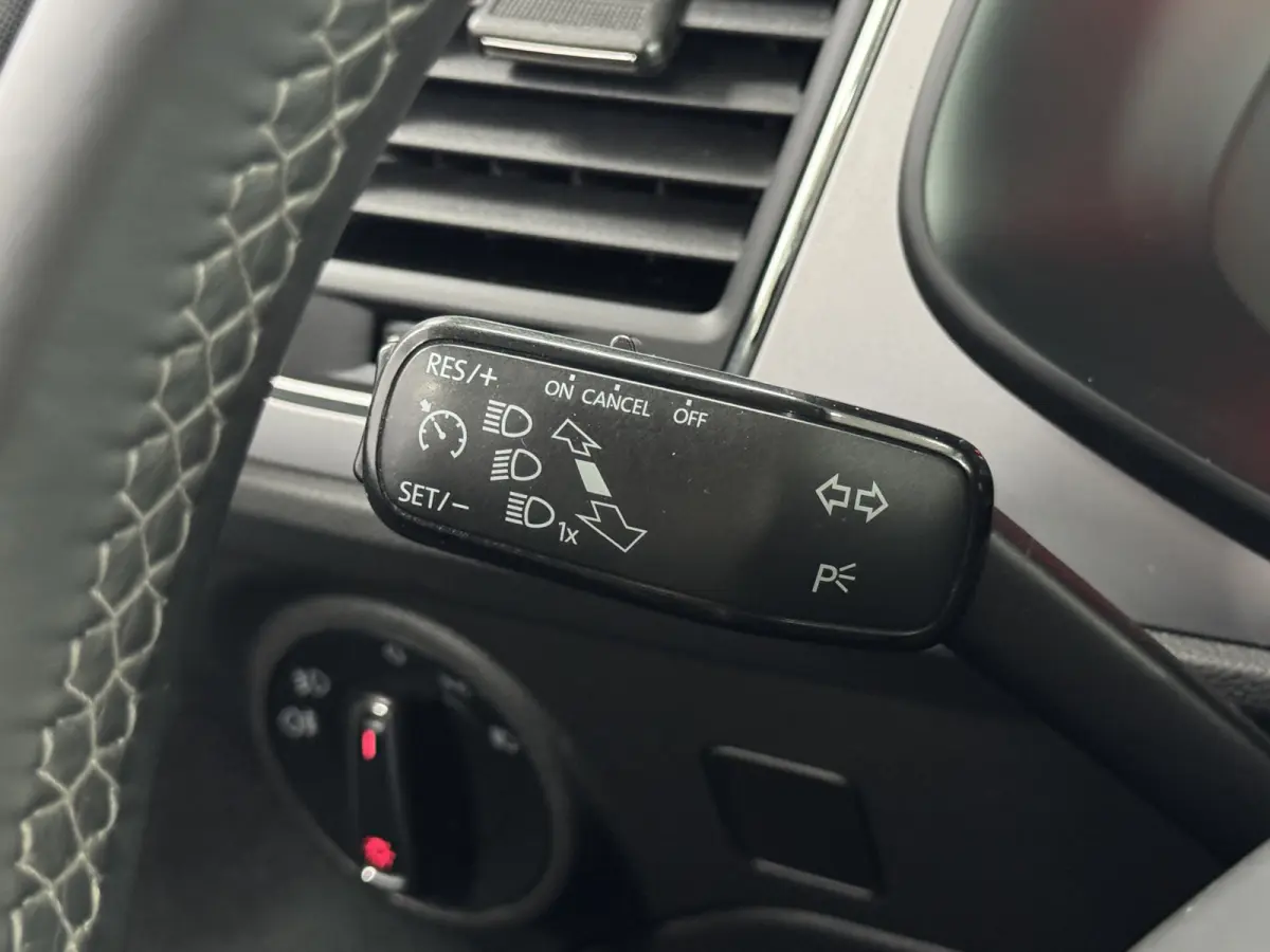 1.4 TSI X-PERIENCE Stoelverwarming CruiseControl Navigatie