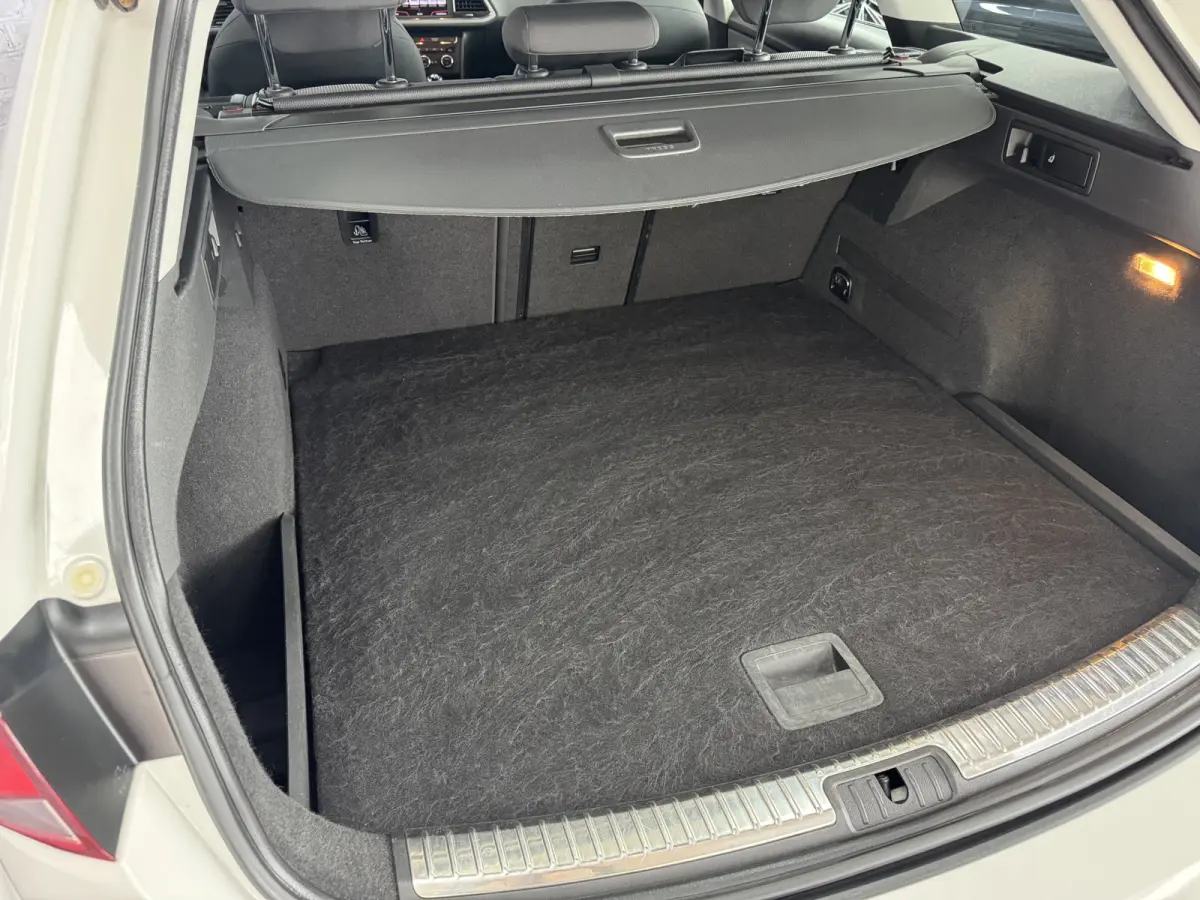 1.4 TSI X-PERIENCE Stoelverwarming CruiseControl Navigatie