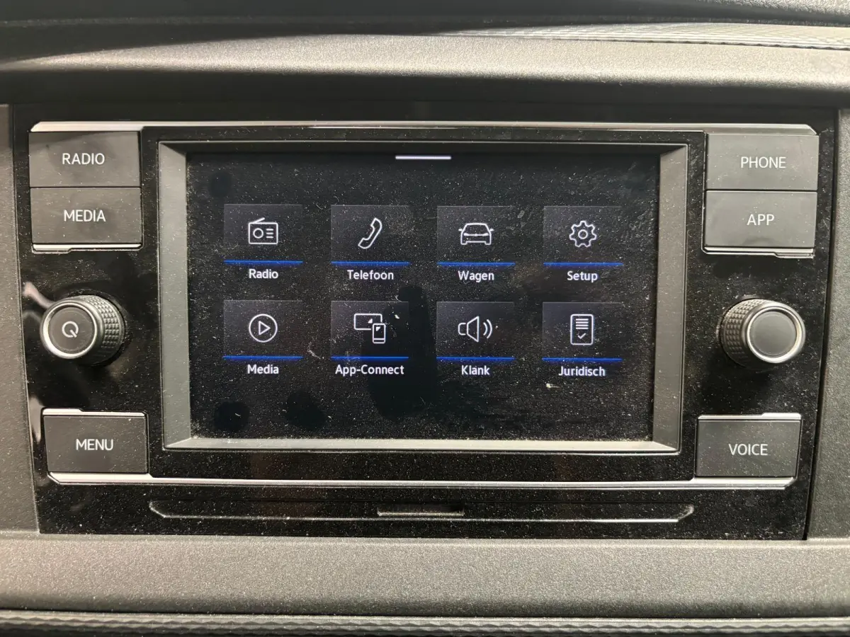 2.0 TDI L2H1 28 Dubbele Cabine Highline Automaat Cruise Control Airco Navigatie Parkeersensoren Camera
