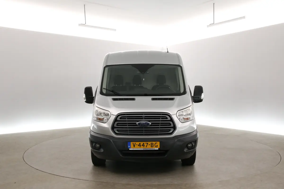 2.0 TDCI L3H2 | 2800kg Trekgew. | Airco | Cruise | Camera | 3 Zits | Trekhaak | Parkeersens.