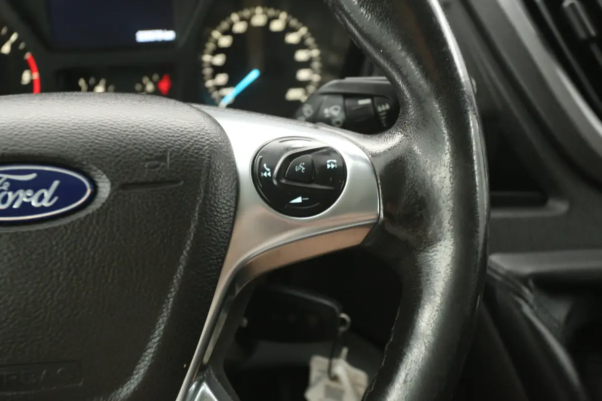 2.0 TDCI L3H2 | 2800kg Trekgew. | Airco | Cruise | Camera | 3 Zits | Trekhaak | Parkeersens.