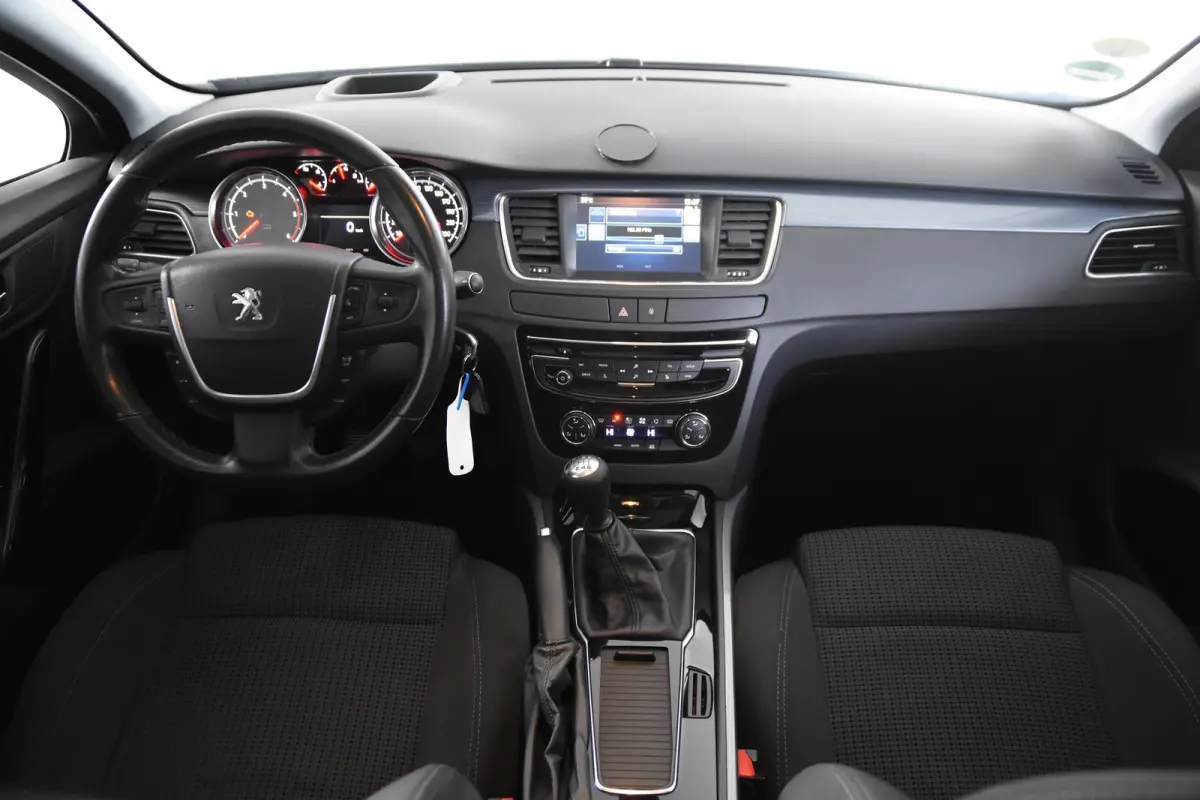 1.6 BlueHDi *Navigatie*Panoramadak*HUD*PDC*