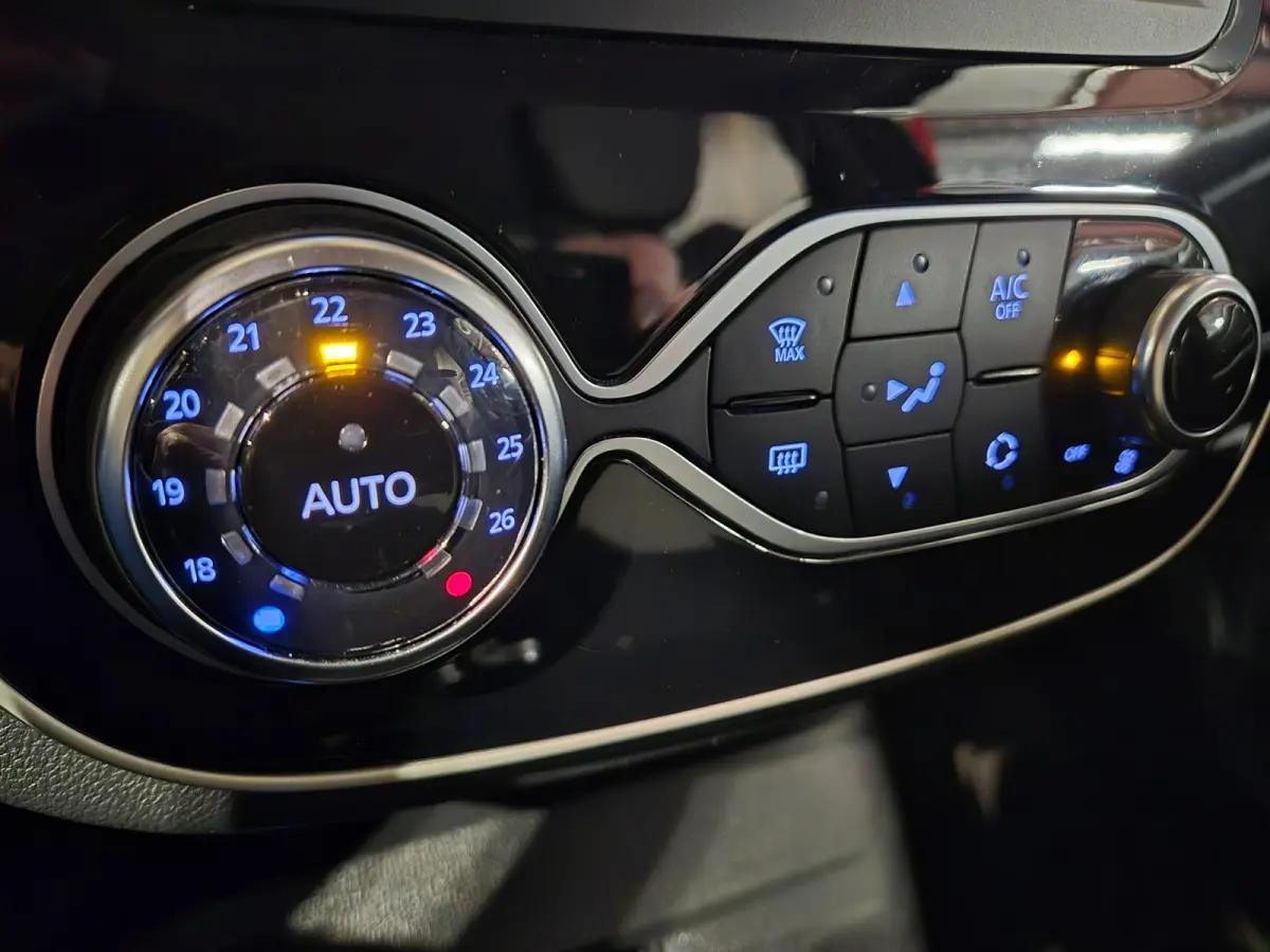 0.9 TCe Intens - Navigatie - PDC - Airco - Cruise Control - 41000 km