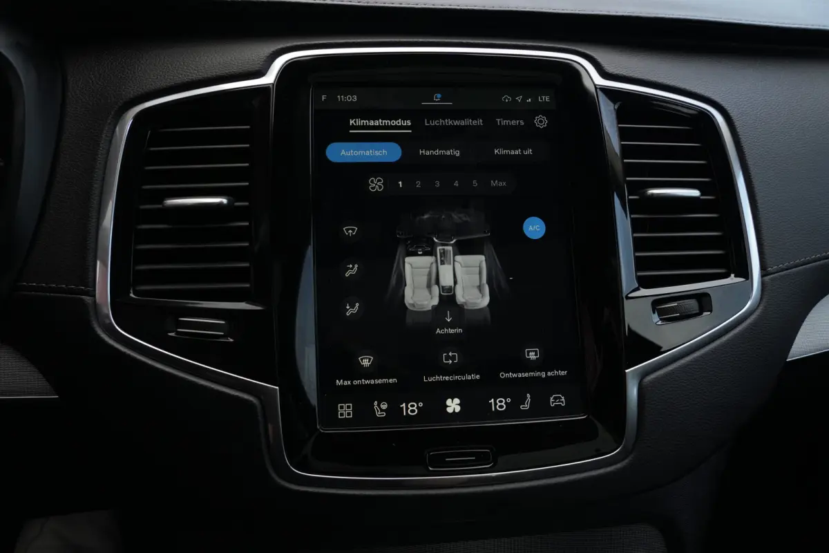 2.0 T8 Recharge AWD Plus Bright | 455 PK | Panoramadak | Leder | ACC | 360 Camera | HarmanKardon | Volvo XC90 2.0 T8 Recharge AWD Plus Bright 455 PK met 2.0-liter viercilinder plug-in hybrid