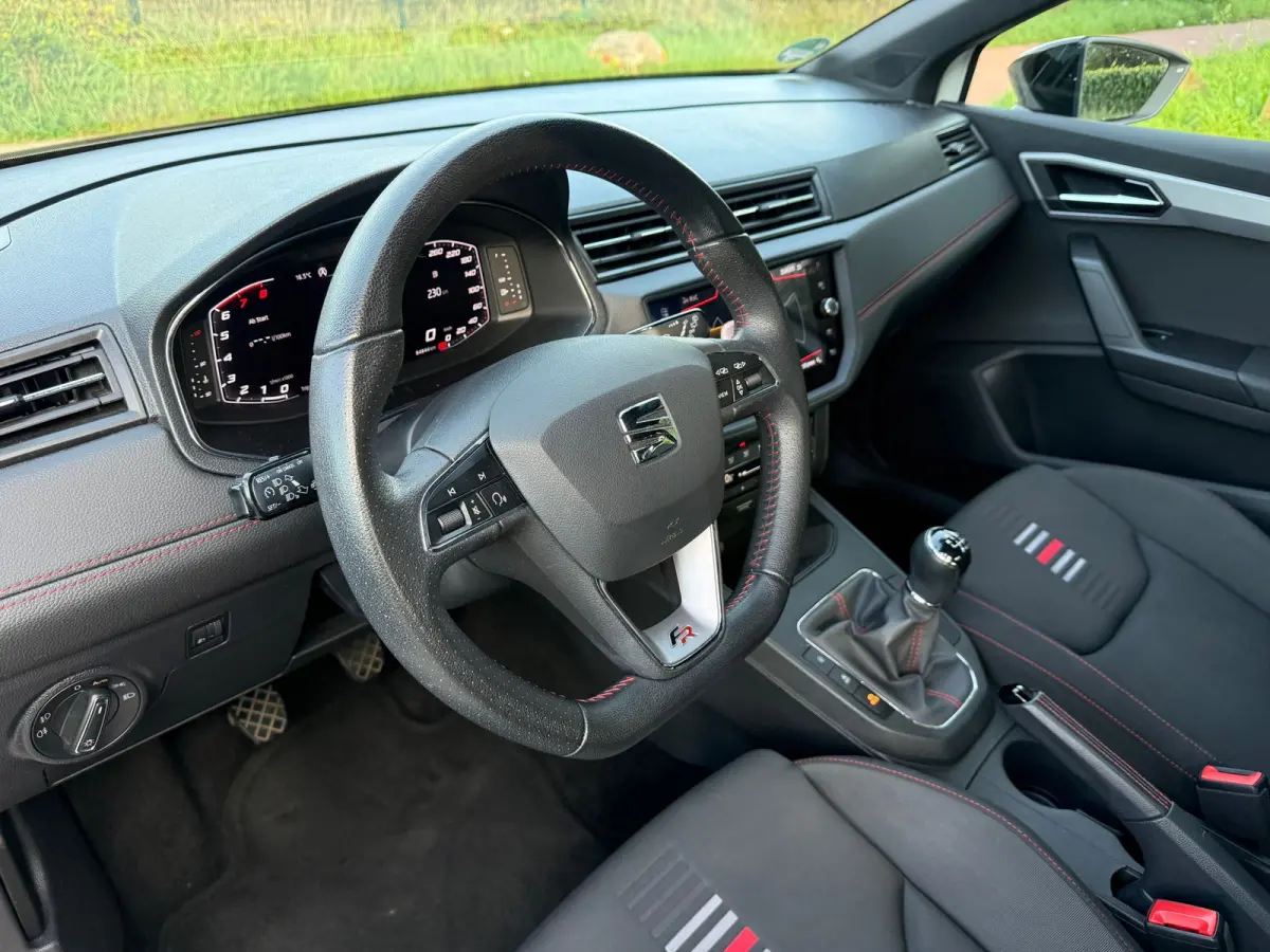 1.0 TSI FR 116PK I CAMERA I CARPLAY I VIRTUAL DASH I 6BAK I CRUISE