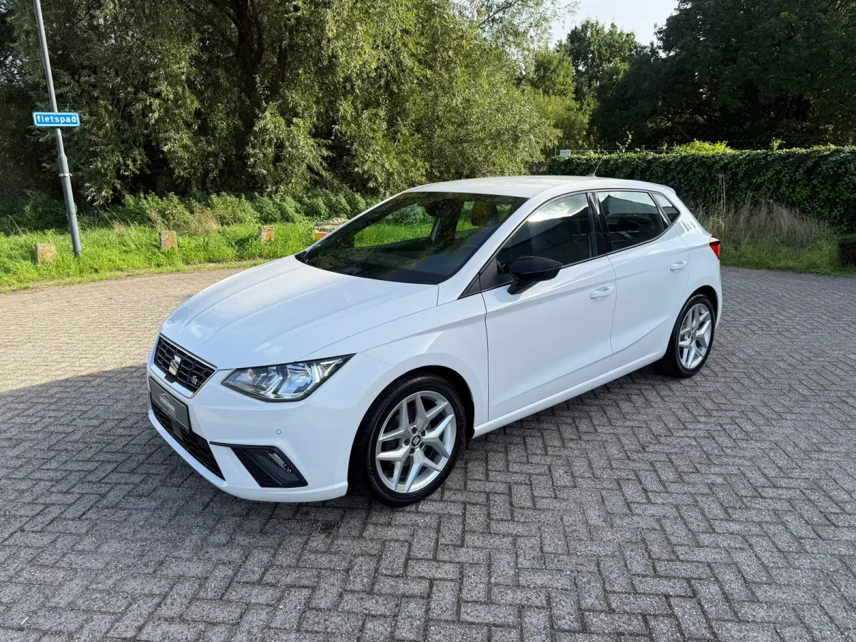 1.0 TSI FR 116PK I CAMERA I CARPLAY I VIRTUAL DASH I 6BAK I CRUISE