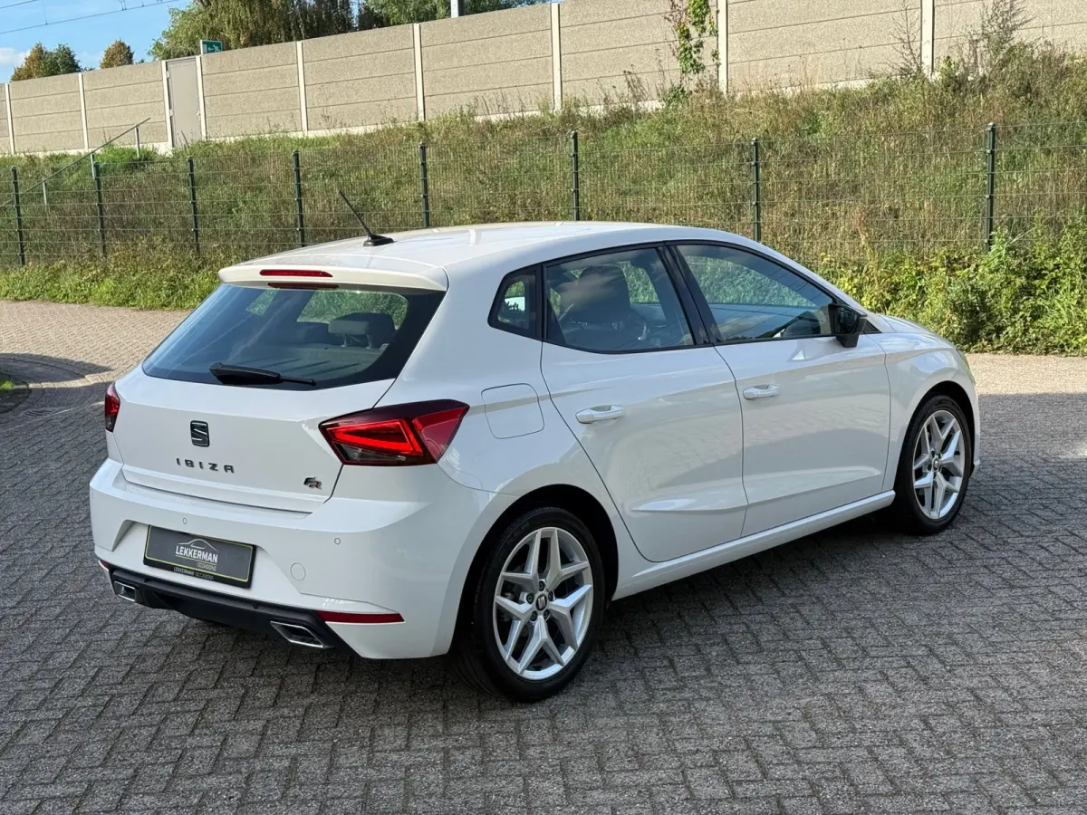 1.0 TSI FR 116PK I CAMERA I CARPLAY I VIRTUAL DASH I 6BAK I CRUISE