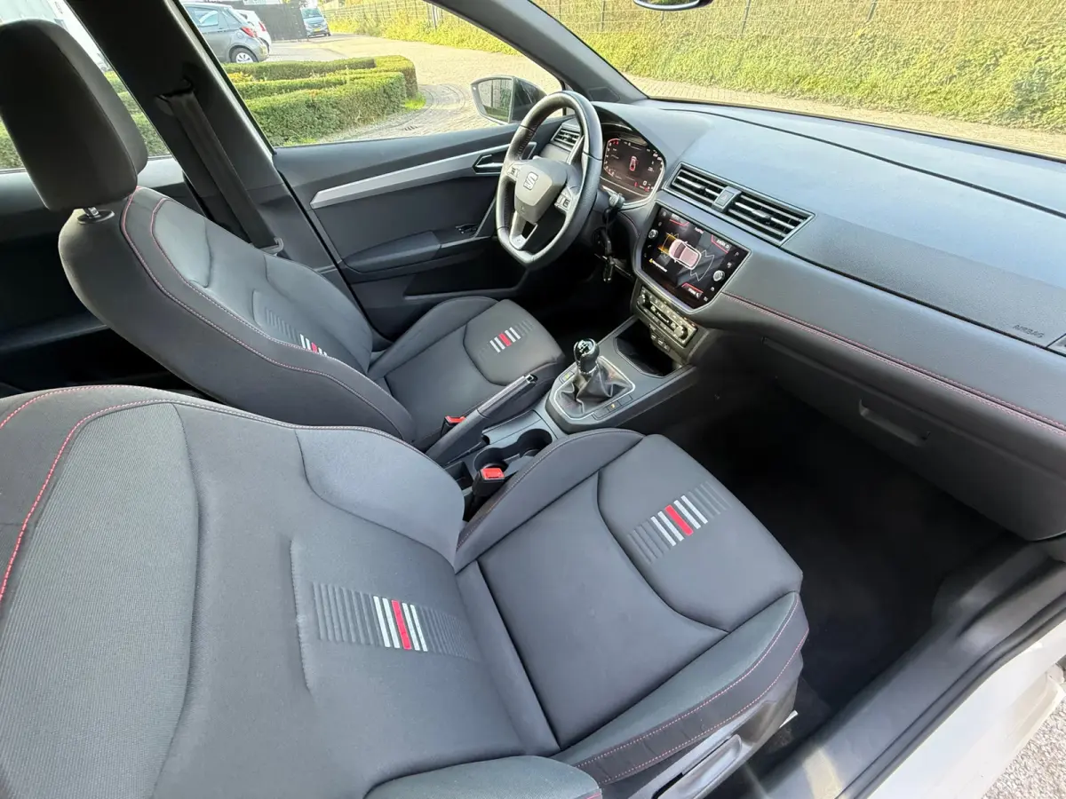 1.0 TSI FR 116PK I CAMERA I CARPLAY I VIRTUAL DASH I 6BAK I CRUISE