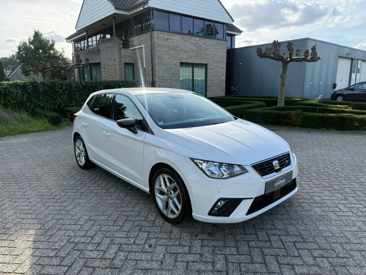 1.0 TSI FR 116PK I CAMERA I CARPLAY I VIRTUAL DASH I 6BAK I CRUISE