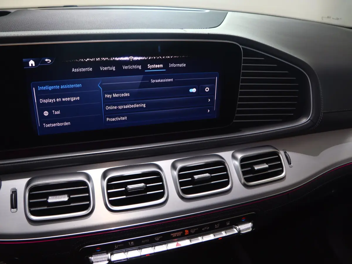 400e 4MATIC Sport Edition Premium Plus | Night | Premium Plus | Panoramaschuifdak | AIRMATIC | Trekhaak | Burmester | Massagestoelen | 22 inch AMG Velgen | Winter pakket |