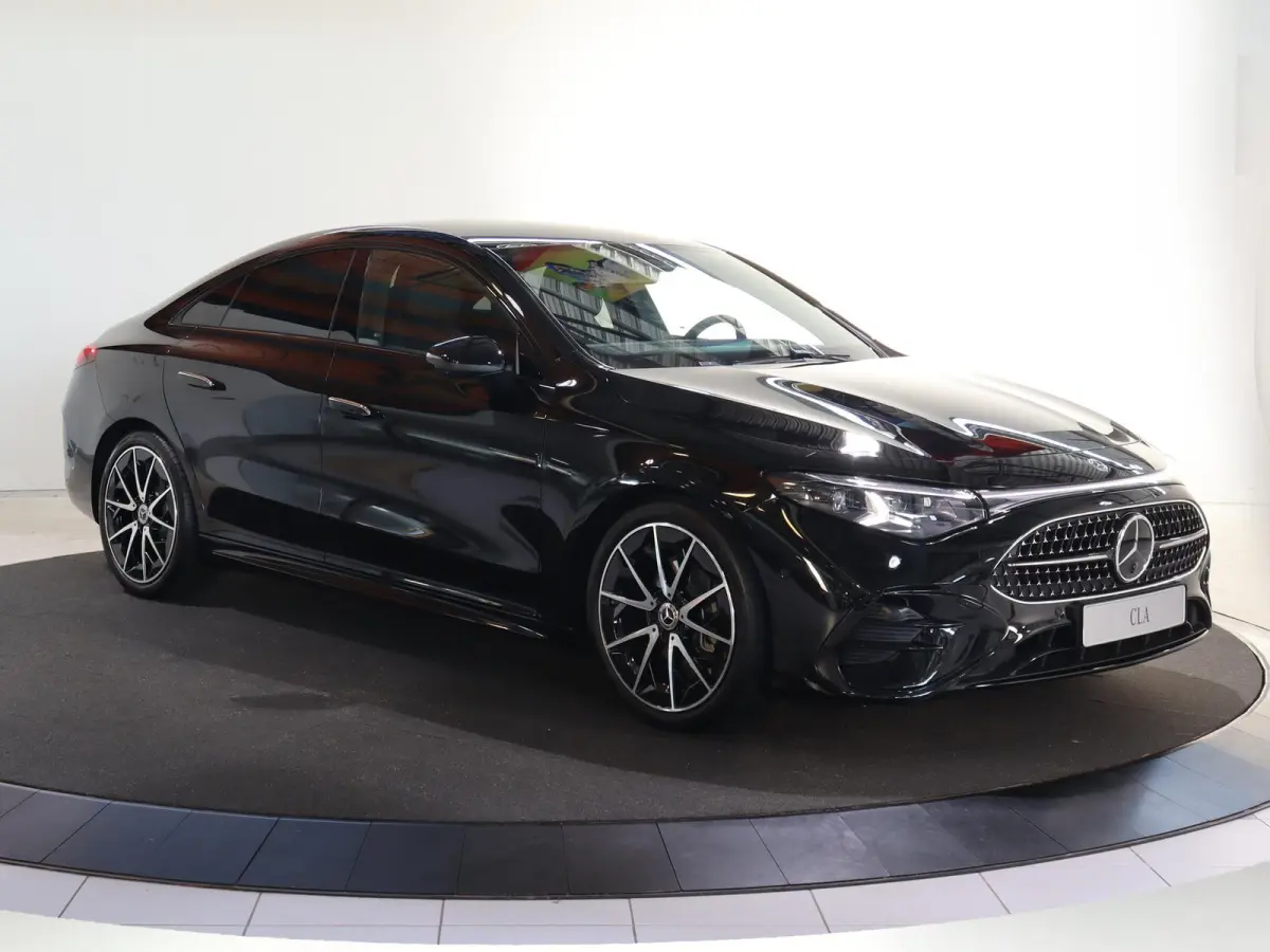 180 Business Solution AMG | Matrix led | 19" LM velgen | Night pakket | Memory pakket |