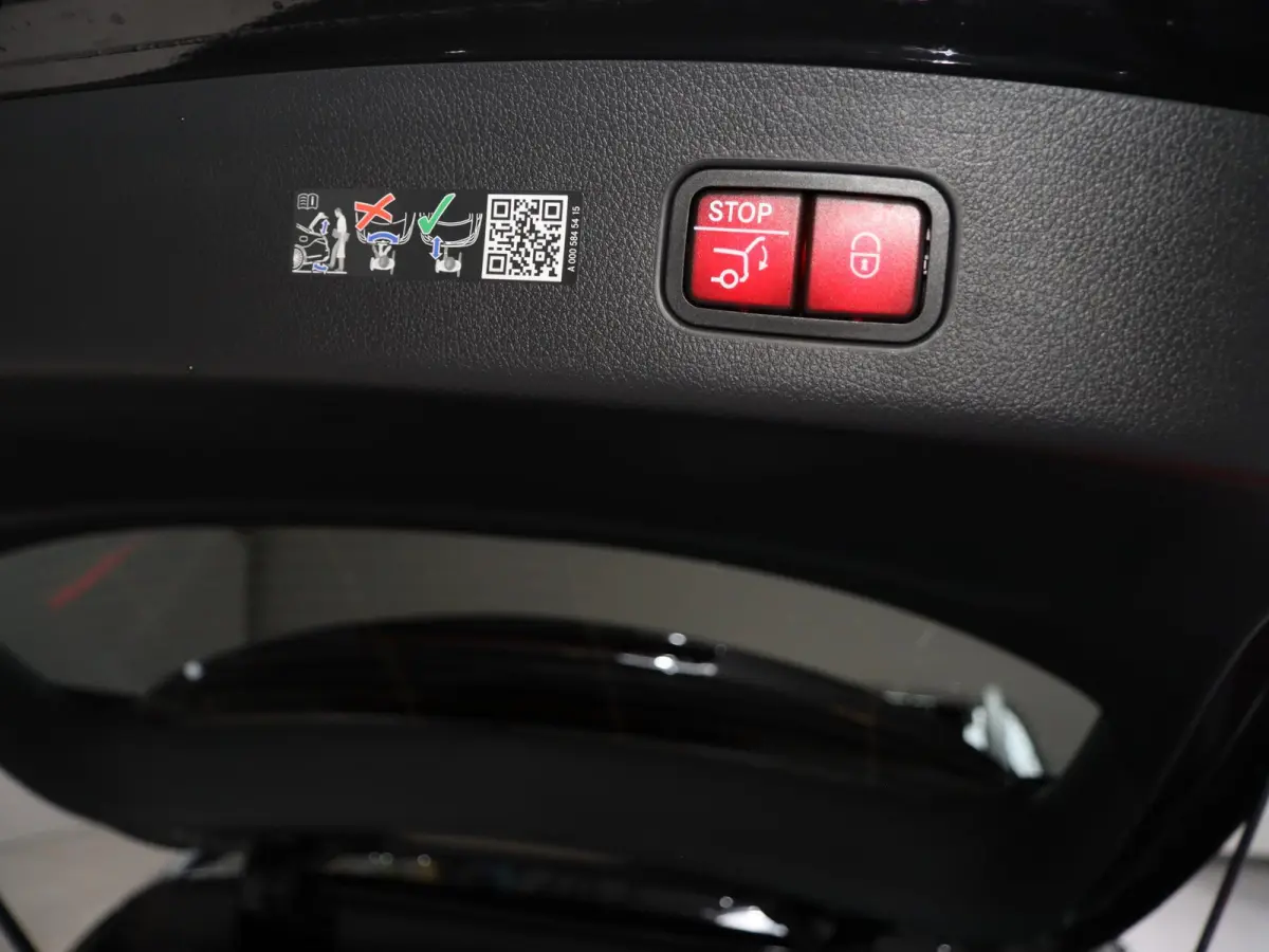 4MATIC Sport Edition | Panoramaschuifdak | Premium pakket | Nightpakket | 360° camera | Dodehoekassistent | DIGITAL LIGHT |