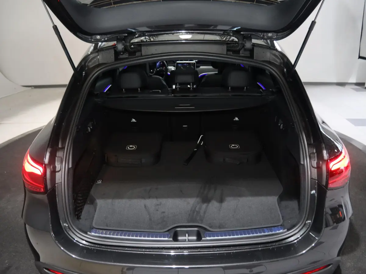 4MATIC Sport Edition | Panoramaschuifdak | Premium pakket | Nightpakket | 360° camera | Dodehoekassistent | DIGITAL LIGHT |