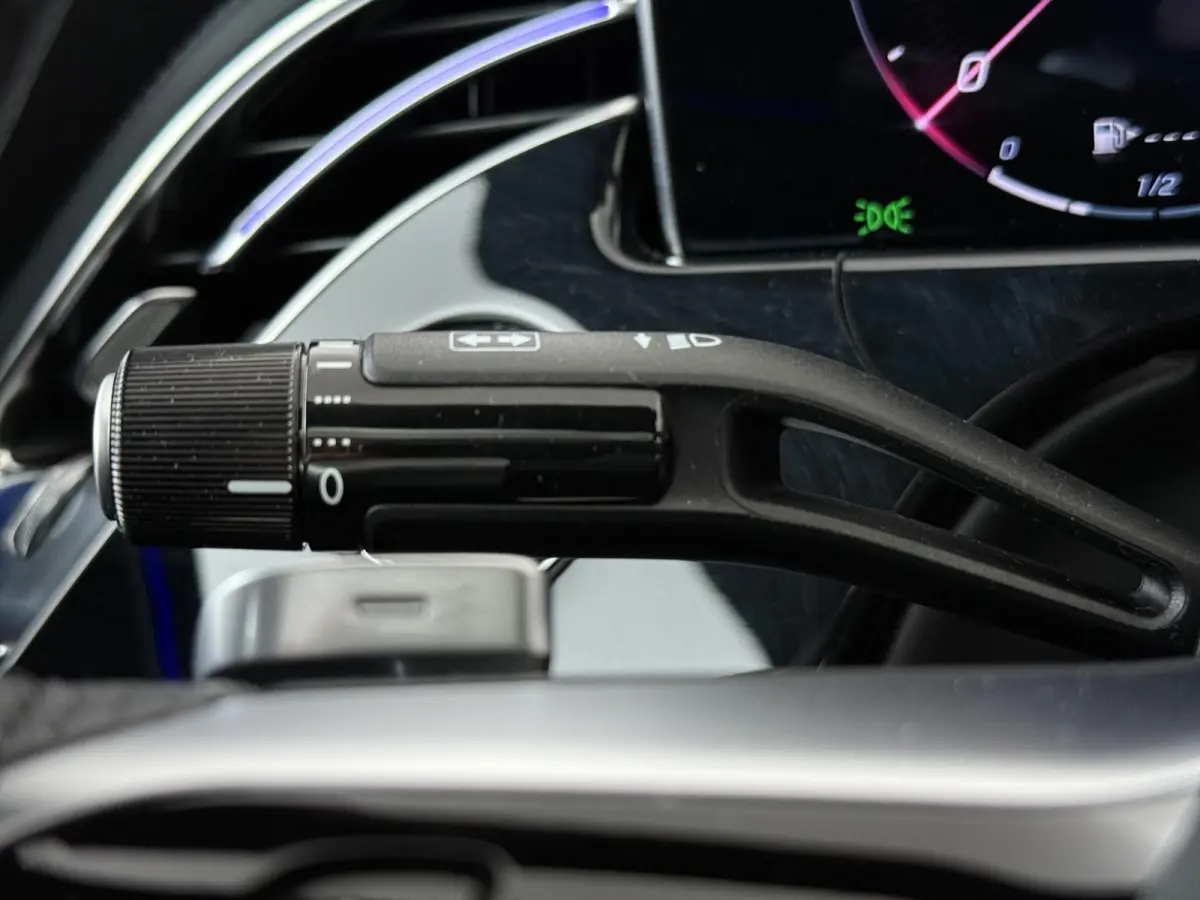 300 e Sport Edition | AMG | Night | Hyperscreen | Digital Light | Panoramadak | Verlichte grille |Memory |