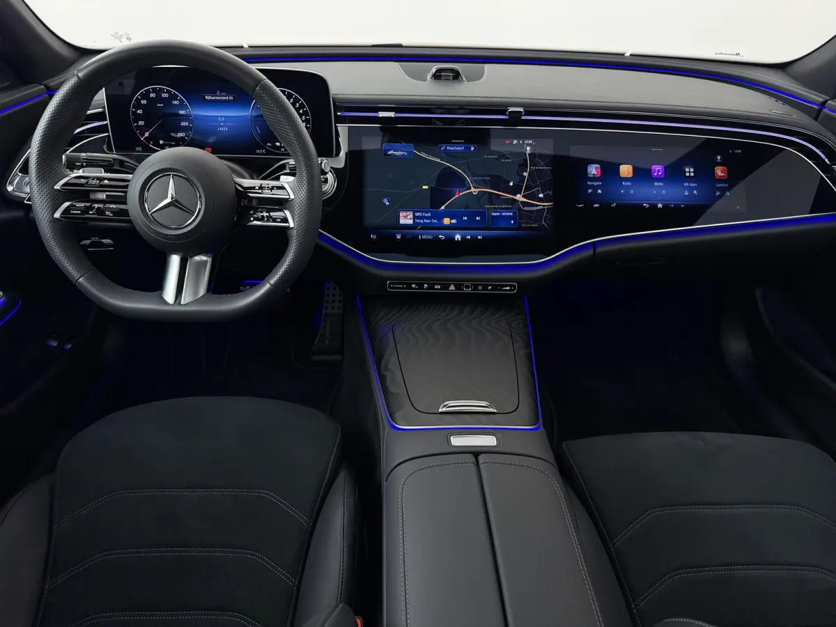 300 e Sport Edition | AMG | Night | Hyperscreen | Digital Light | Panoramadak | Verlichte grille |Memory |