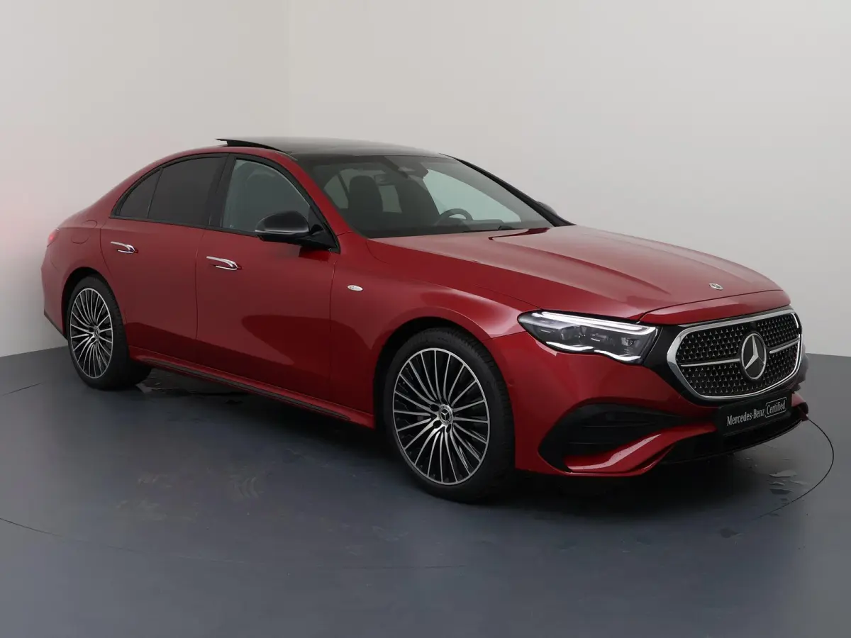 300 e Sport Edition | AMG | Night | Hyperscreen | Digital Light | Panoramadak | Verlichte grille |Memory |